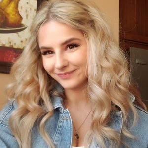 Meet your Posher, Sydney